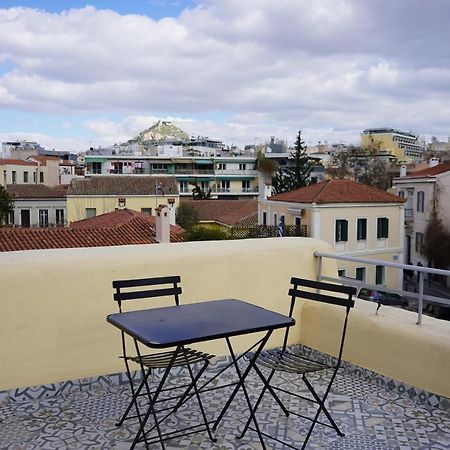 A Painter'S House In Plaka Apartment Athens Exterior photo