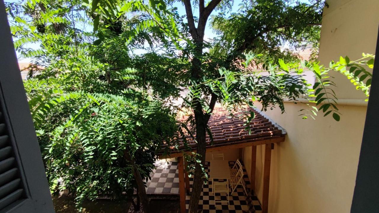 A Painter'S House In Plaka Apartment Athens Exterior photo