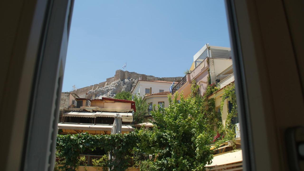 A Painter'S House In Plaka Apartment Athens Exterior photo
