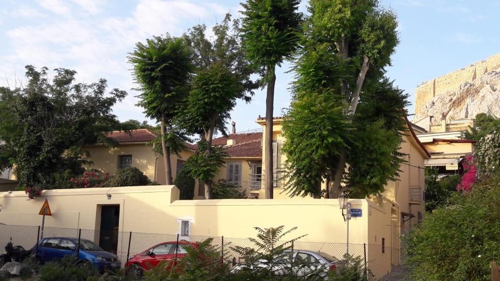 A Painter'S House In Plaka Apartment Athens Exterior photo